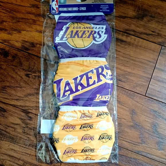 NWT LA Lakers 3-Pack Face Masks - Picture 1 of 1